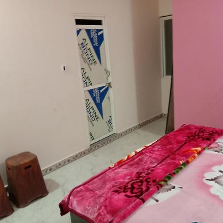Shanti Guest House Ujjain Bagian luar foto