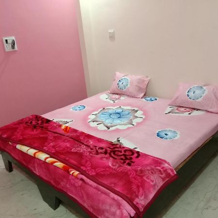 Shanti Guest House Ujjain Bagian luar foto